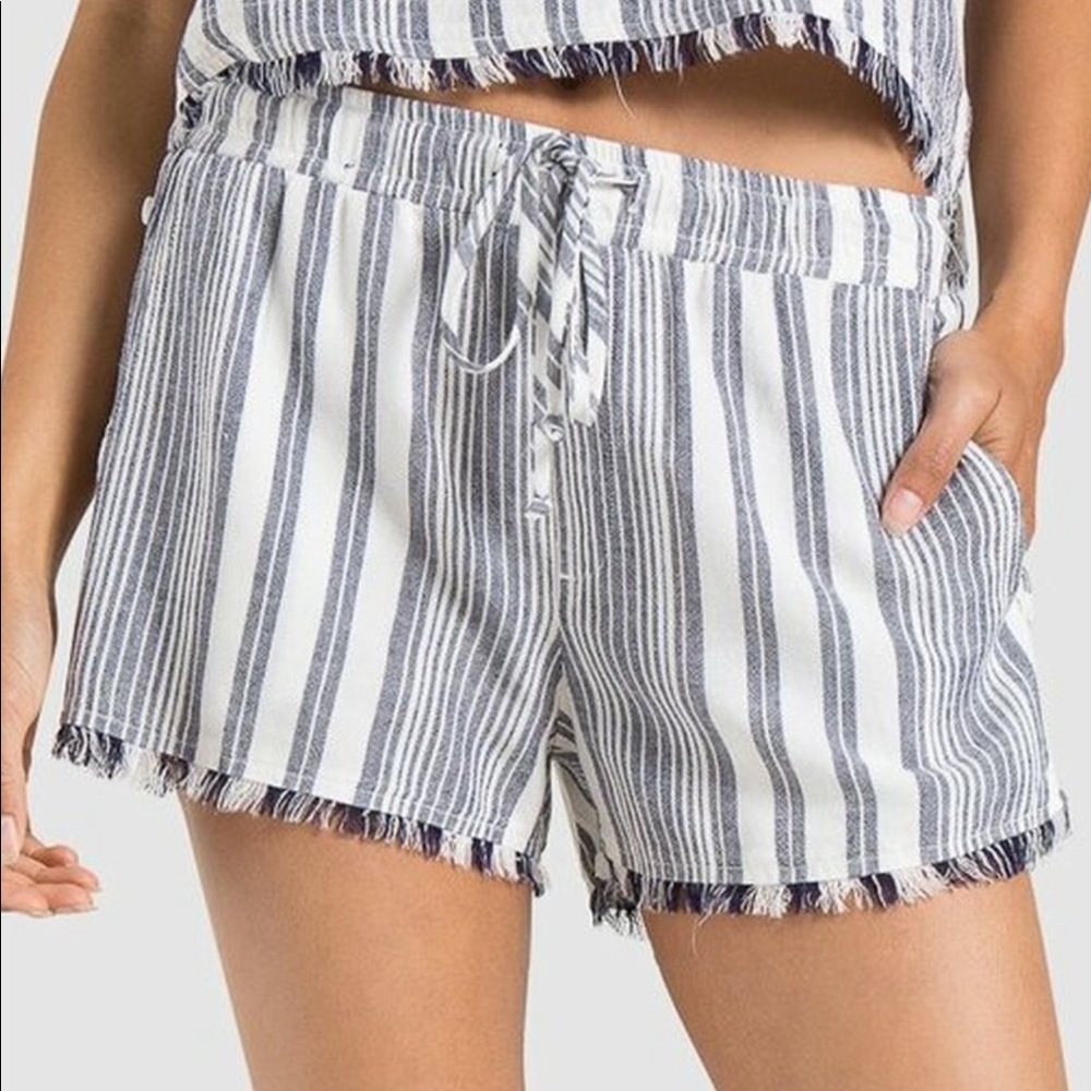 Bella Dahl blue and white stripped shorts with buttons on side